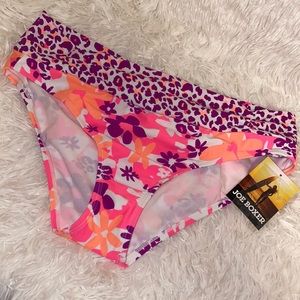 3/25$ NWT SWIM BOTTOM (LARGE)